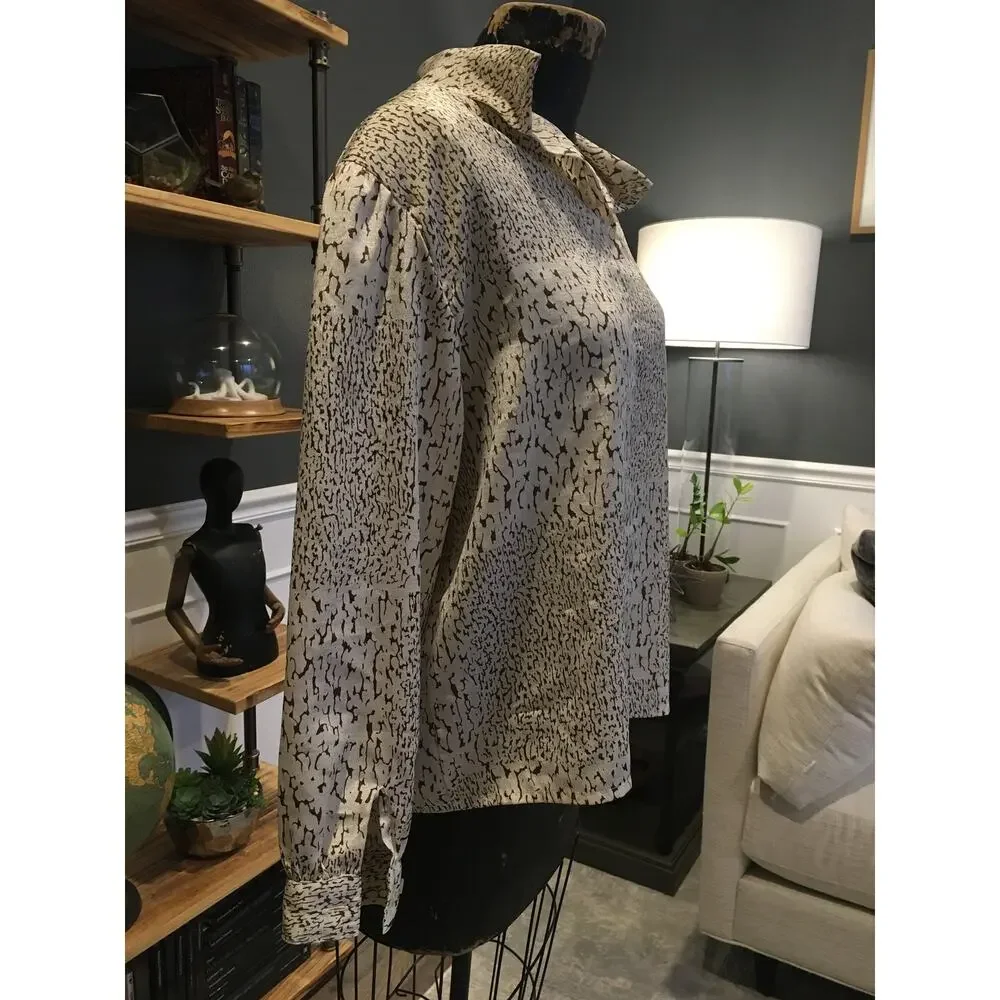 White, Blouse, Pullover, Tiger Pattern, Long Sleeve, Collared Neck, Clothing,